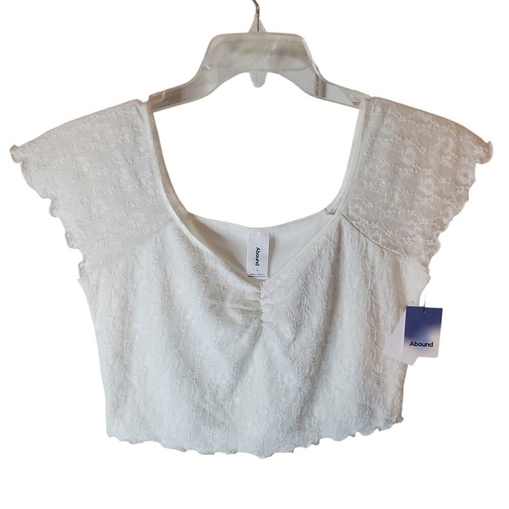 Abound Ivory Lace Inspired Crop, NWT, Large